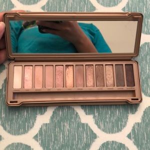 Naked 3 palette